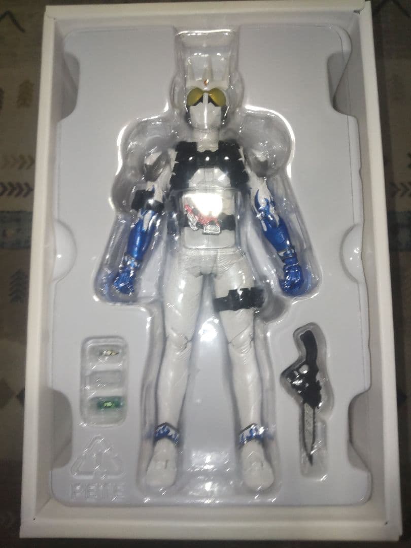 真骨彫製法 S.H.Figuarts 仮面ライダーエターナル