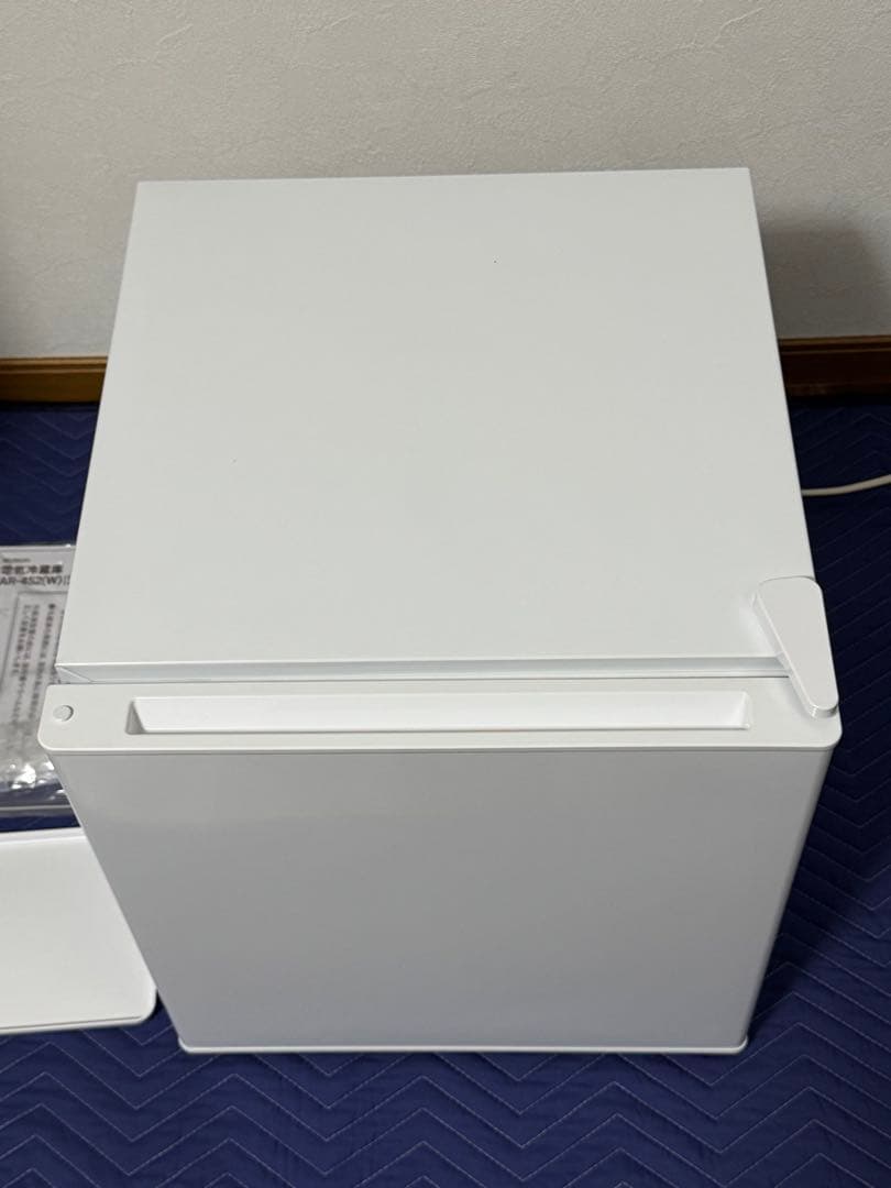 《展示品・未使用品》アビテラックス　45L小型冷蔵庫　AR-452 2024年製