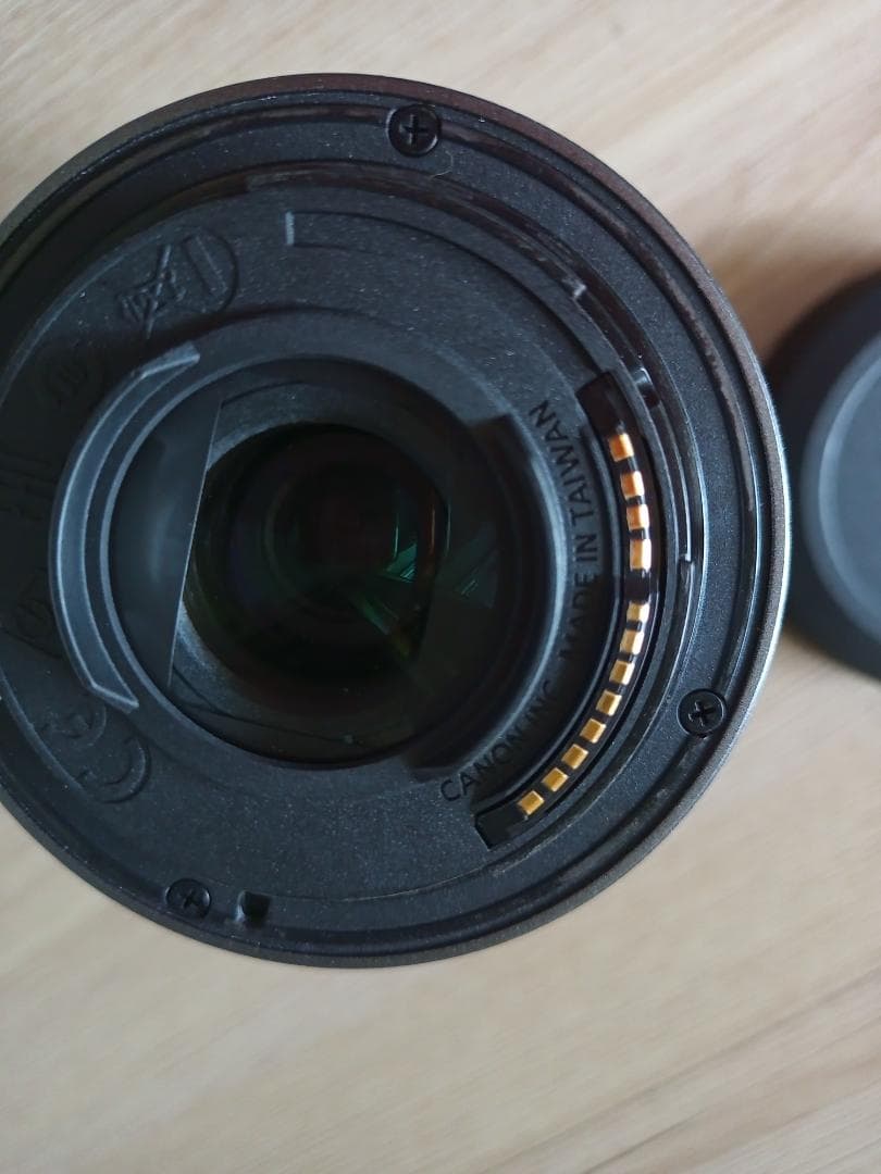 美品キヤノンCanonRF-S18-150mm F3.5-6.3 IS STM