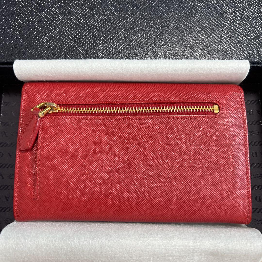 PRADA プラダ サフィアーノトライアングル財布 匿名配送 あんしん鑑定