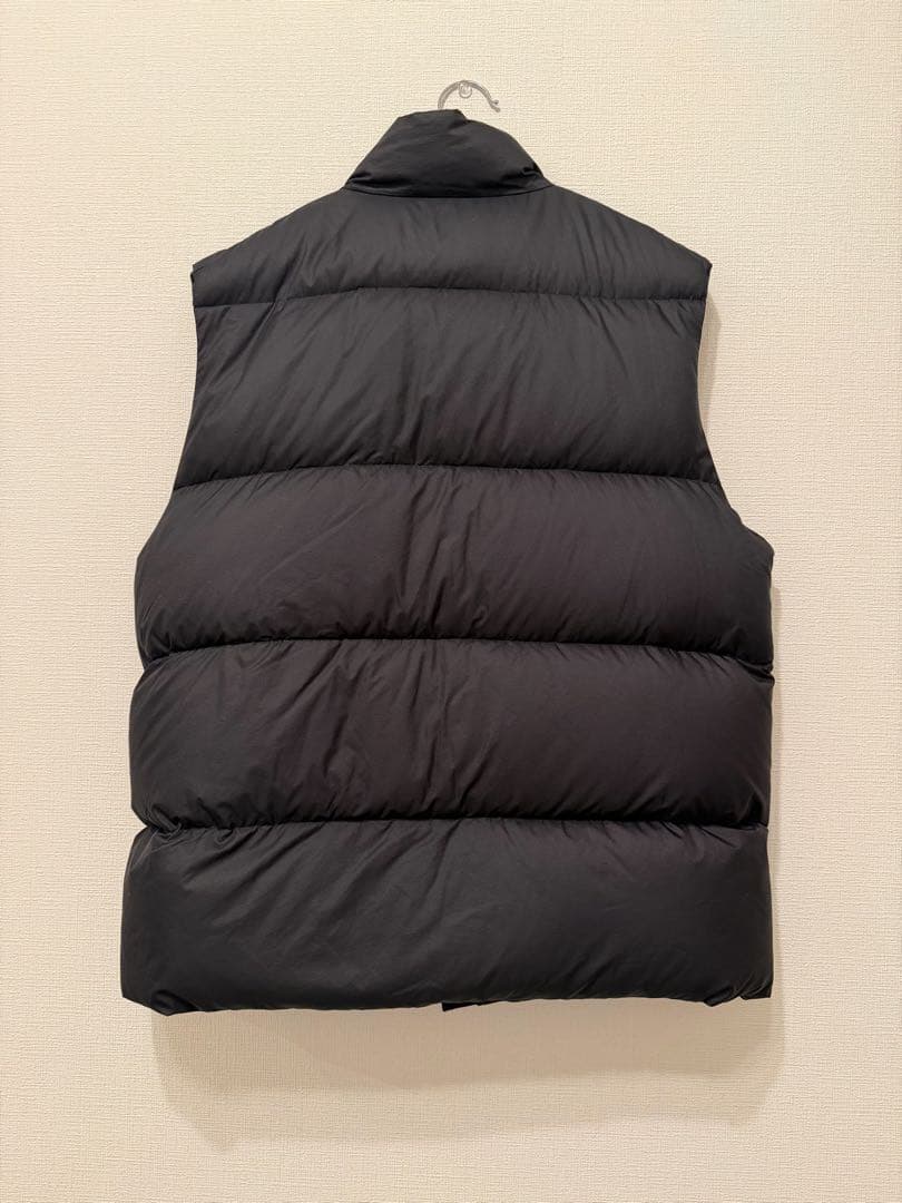 期間限定最終値下げ】COMOLI / コモリ ダウン ベスト 23AW - メルカリ