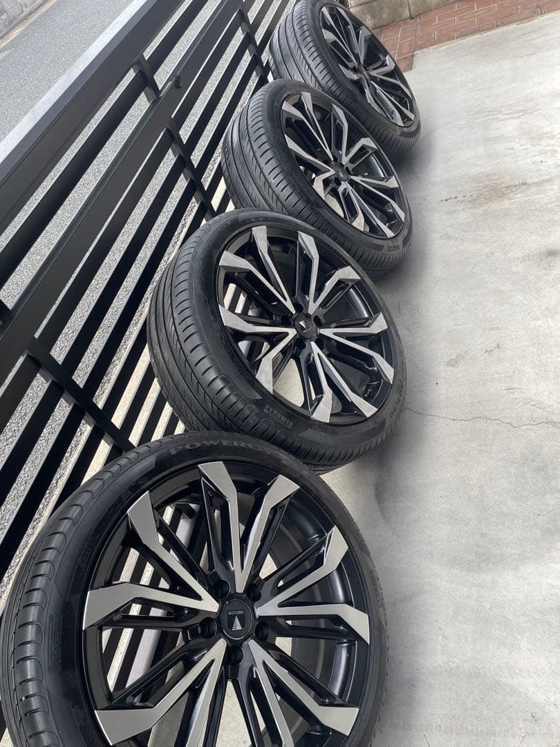 モデリスタ20インチタイヤ付き ホイールガリ傷全て研磨剤、 タイヤ