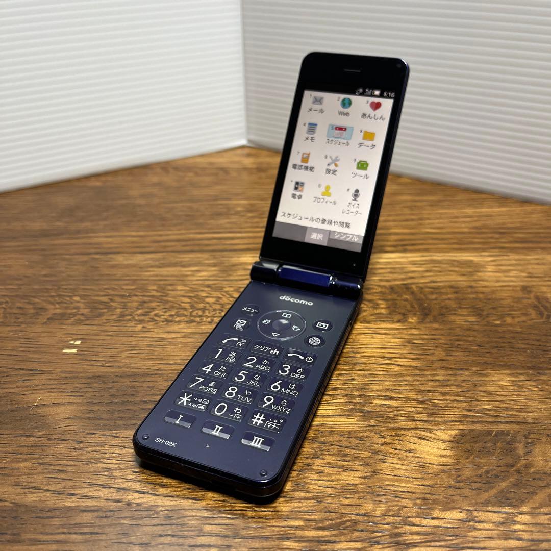 ドコモ AQUOSケータイ 4G SH-02K ガラホ simフリー - メルカリ