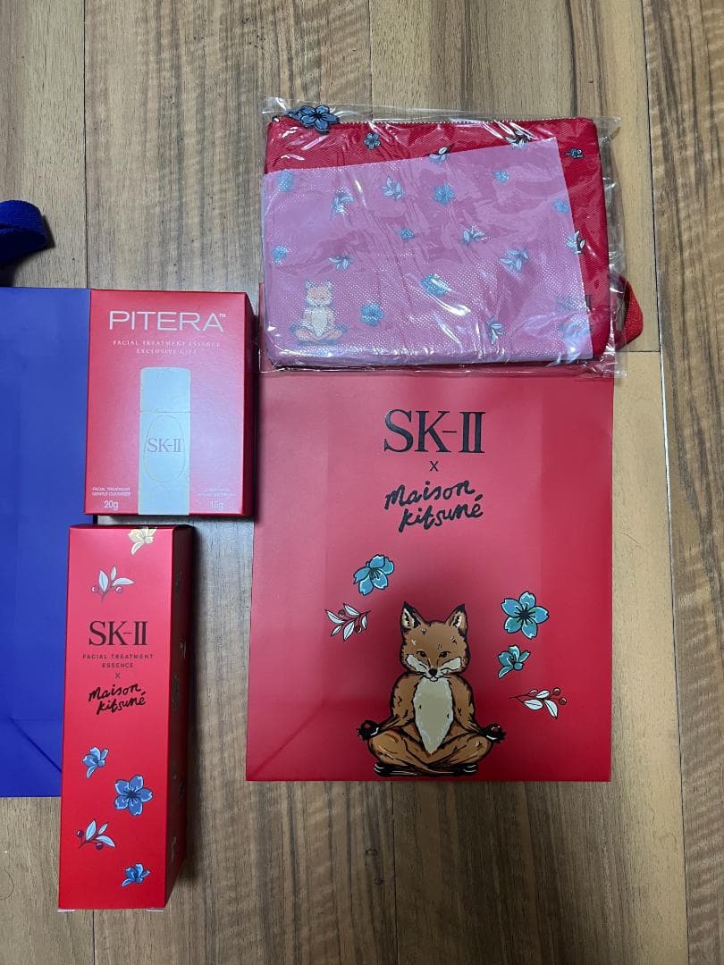 SK-II MAISONKITSUNEホリデー リミテッド エディション コフレ ホリデーシーズン限定！ SK-IIがメゾン キツネとコラボレーションした