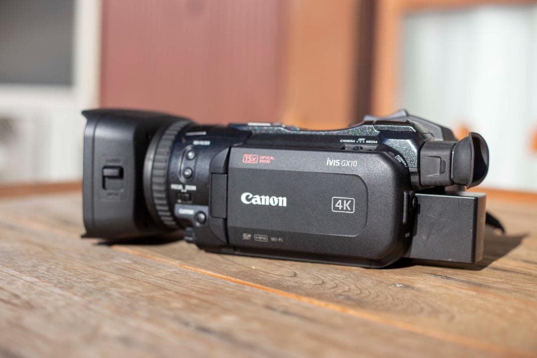 Canon iVIS GX10 使用時間30時間未満 4K60P おまけ付きの通販はau PAY