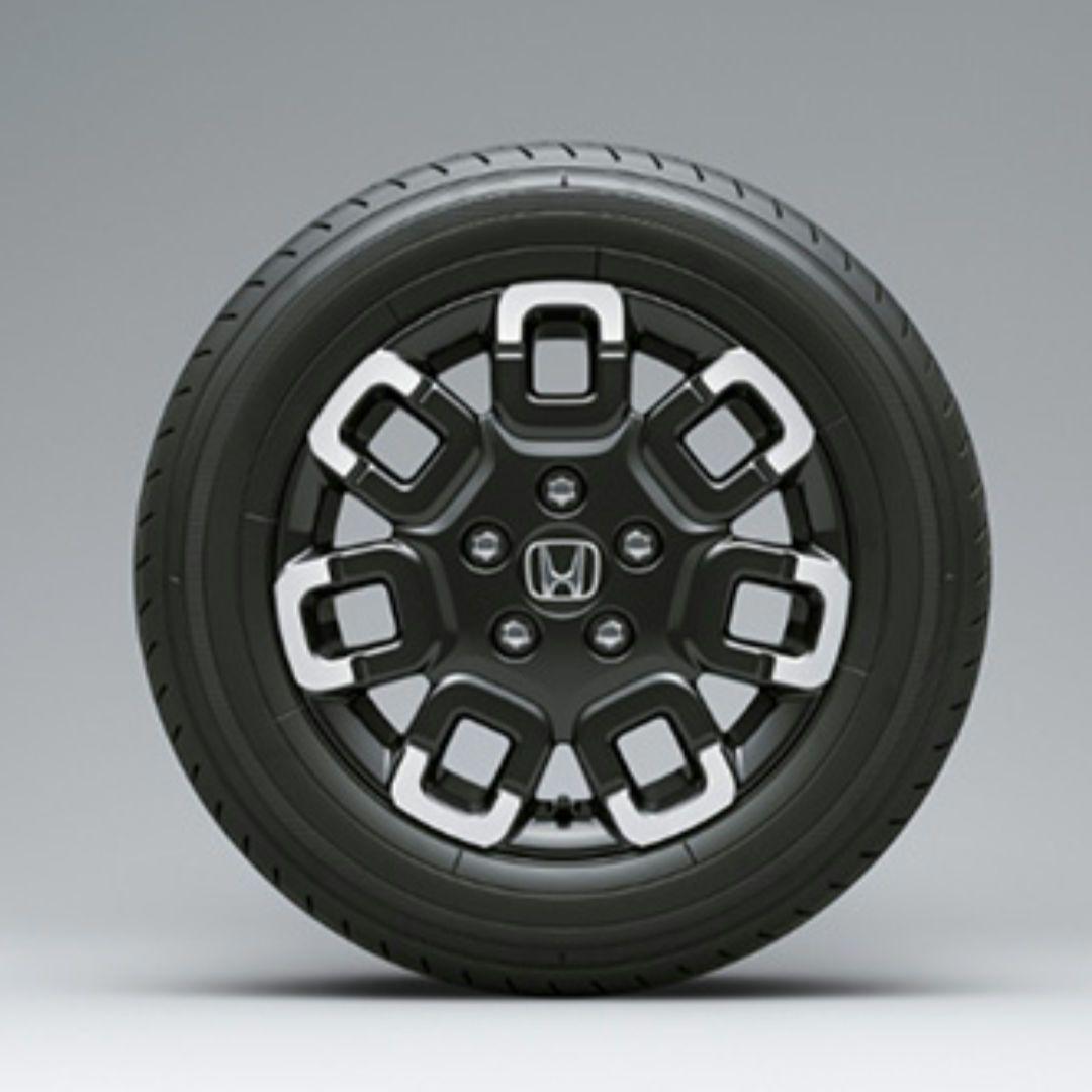 新車外し】HONDA 新型フリード クロスター純正アルミホイール - メルカリ