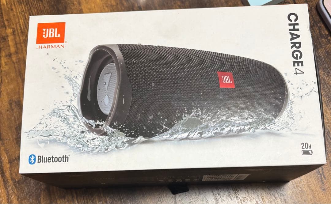 JBL Charge4 Bluetoothポータブルスピーカー Amazon.co.jp: JBL CHARGE4 Bluetoothスピーカー IPX7防水/USB Type-C