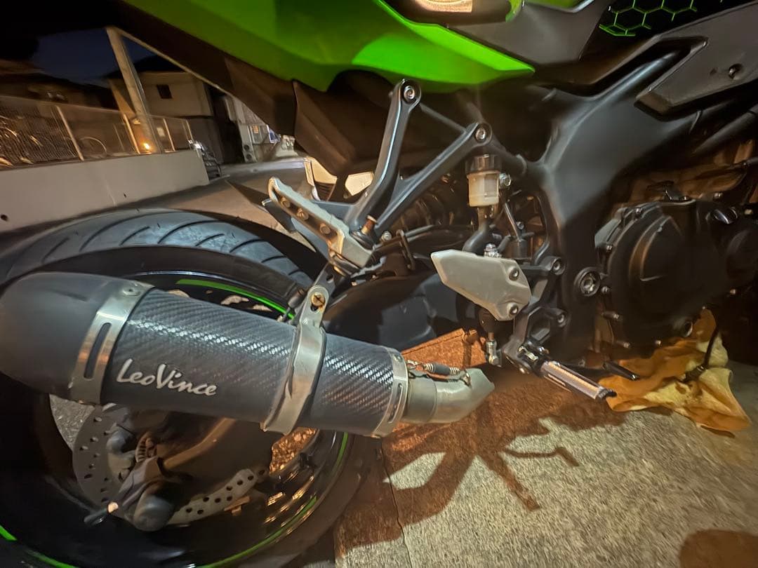 ZX25R バイク用マフラー Amazon.co.jp: バイクマフラー 用 に適合するZX-25R 用 に適合する