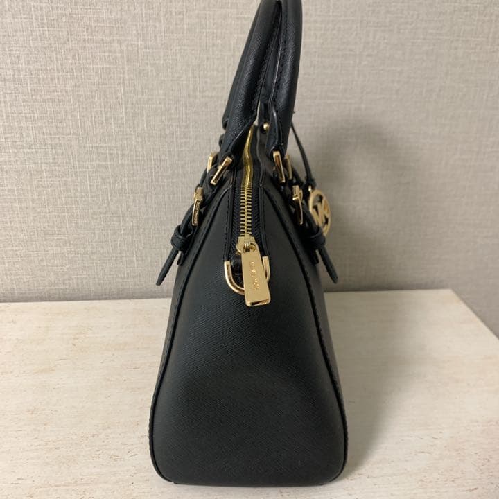 10月中旬まで出品◇マイケルコース CIARA ラージ トップジップ サッチェル