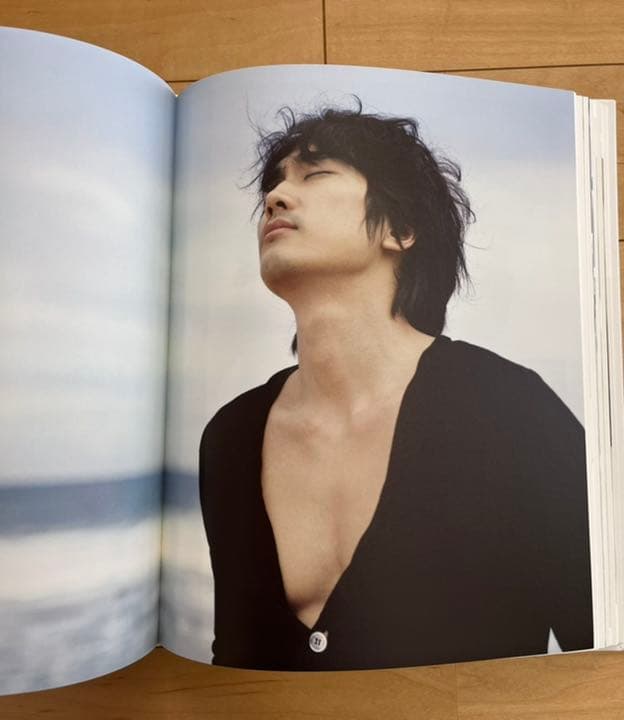 ソン・スンホン写真集 甘い旅行 - メルカリ