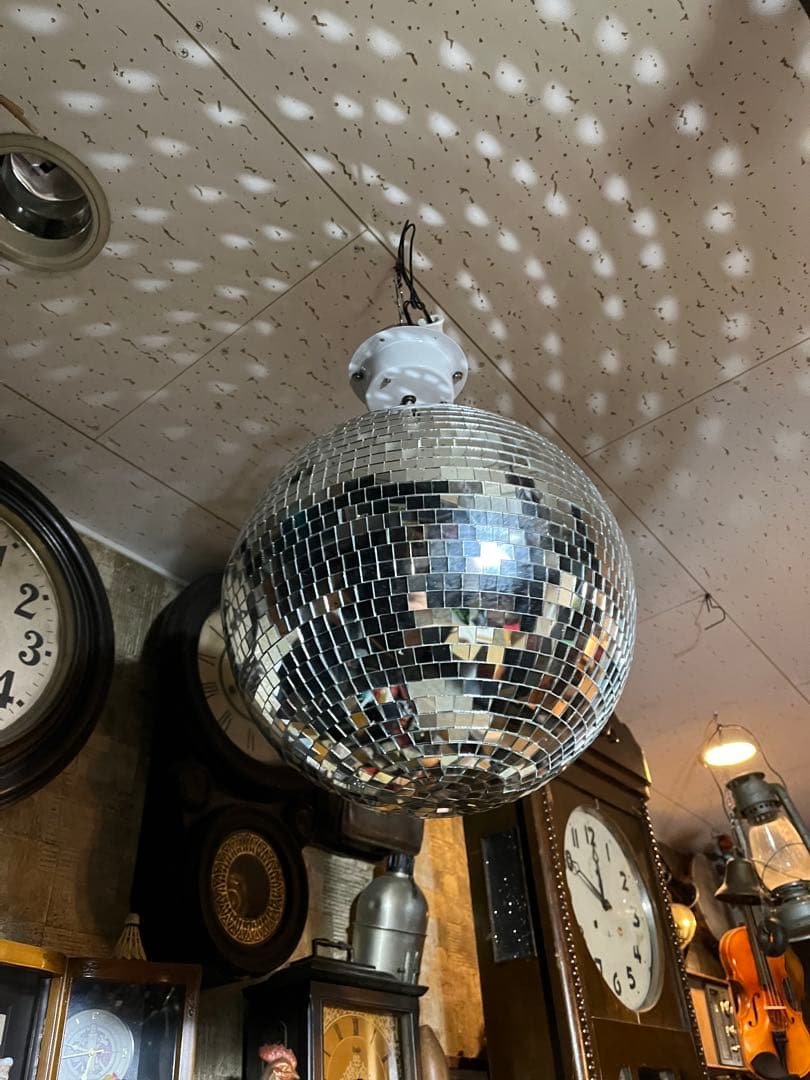 ミラーボウル、ディスコミラーボウル、踊り場、マハラジャ、電動回転ミラーボウル、