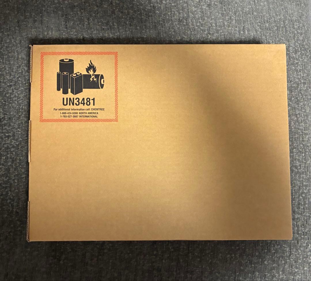 《新品》 MacBook Pro 14インチ M3チップ 8GB 1TB