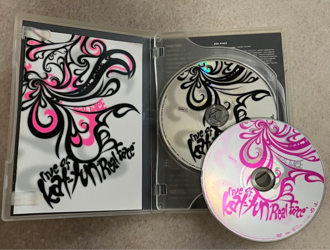 さらに値下げ！】KAT-TUN LIVE DVD 10枚セット - メルカリ