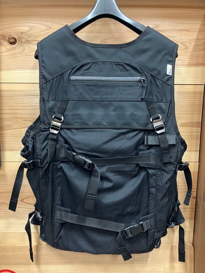 P01 デザイン MASTER-PIECE コラボ スノーボード ベスト