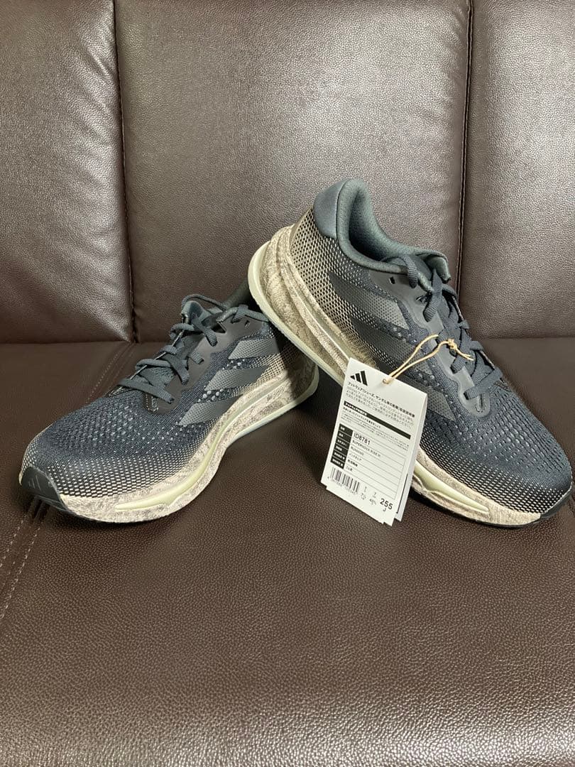 新品未使用 25.5cm SUPERNOVA RISE M スーパーノバライズ