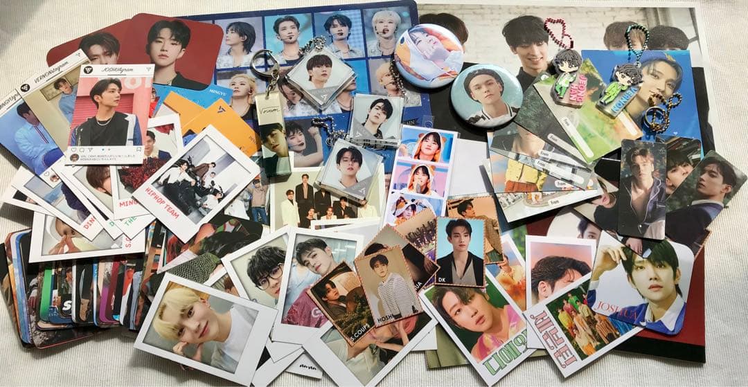 seventeenグッズまとめ売り - メルカリ