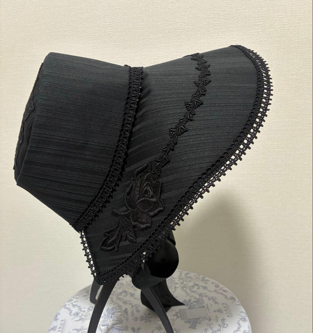 Antique beast Drizzle garden ボンネット