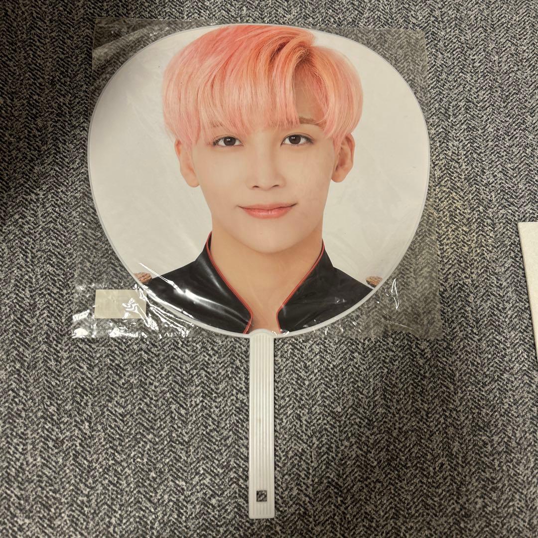 SEVENTEEN ジョンハン うちわ - メルカリ
