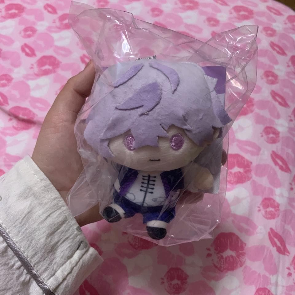 Paradox Live 海外限定公式 11cm ぬいぐるみ 矢戸乃上 那由汰款 - メルカリ