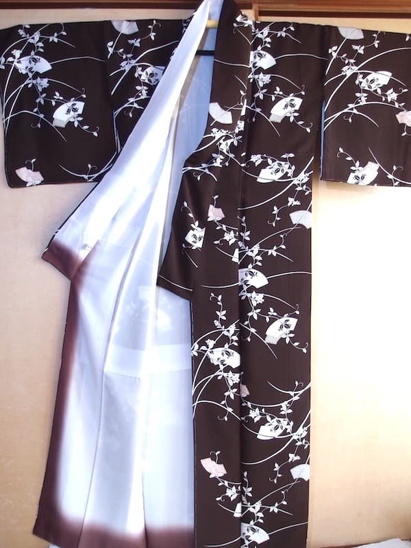 未使用 染め小紋（流れるような蔓葉文）裄68 正絹美品