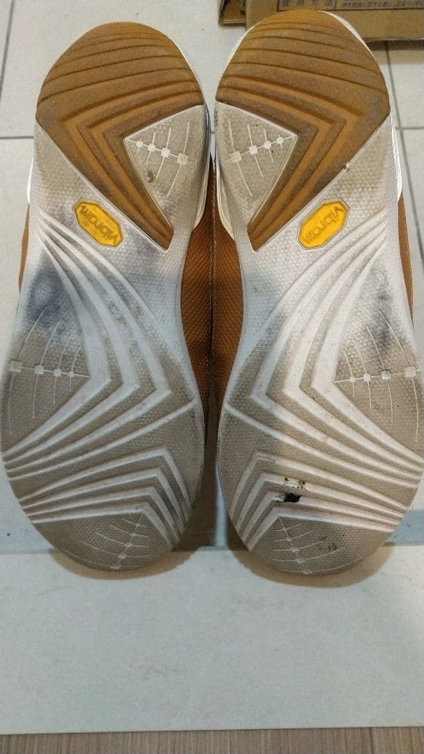 クシタニ フローシューズ 26.5cm