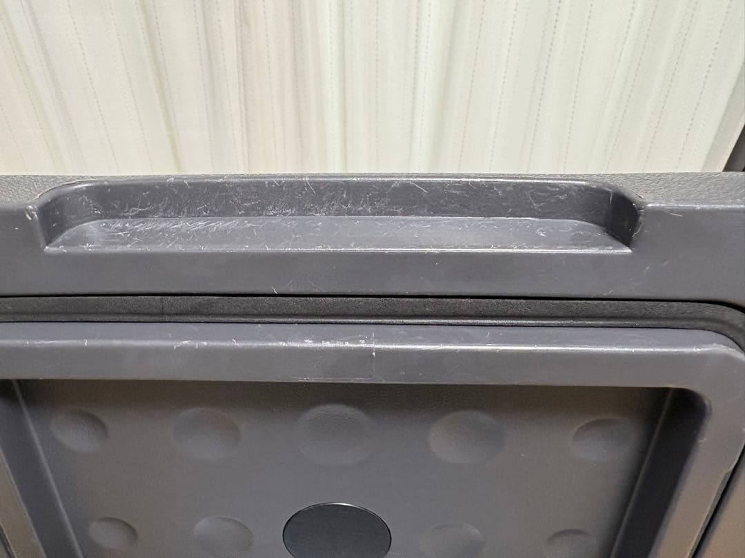 ポータブル冷蔵庫 9L -20°C〜20°C