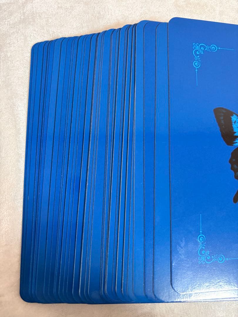 バタフライオラクルカード日本語解説書付き ドリーンバーチュー - メルカリ