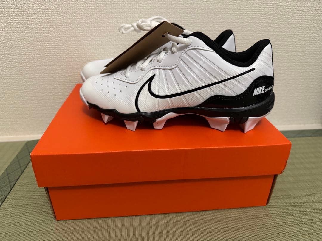 ナイキ野球スパイク ALPHA HUARACHE 4 KYSTN BG - メルカリ