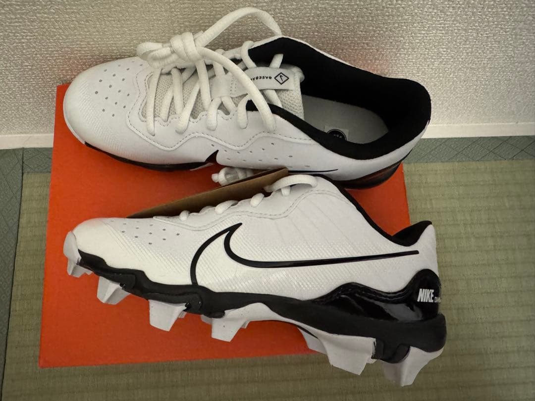 ナイキ野球スパイク ALPHA HUARACHE 4 KYSTN BG - メルカリ