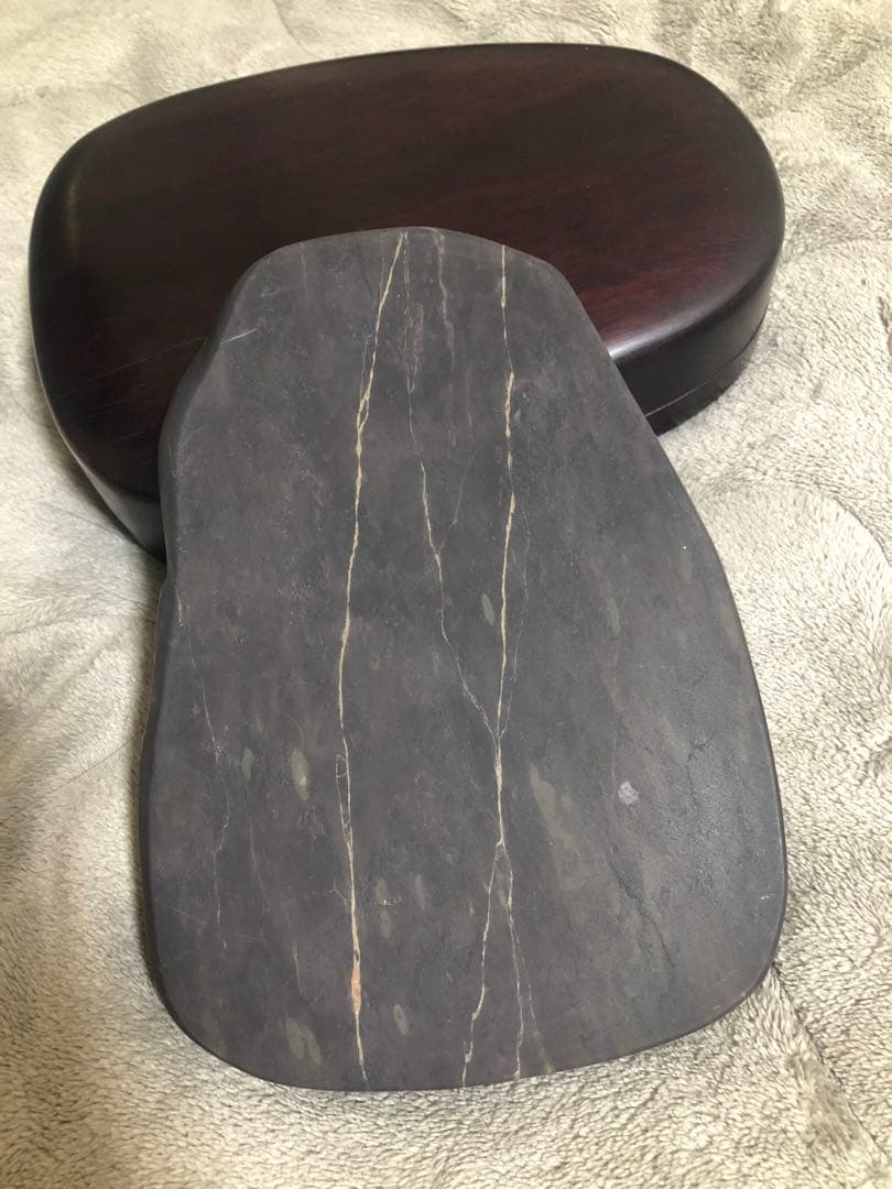 端溪硯 老坑 水巖 金綫 魚腦凍 蕉白 書道用品