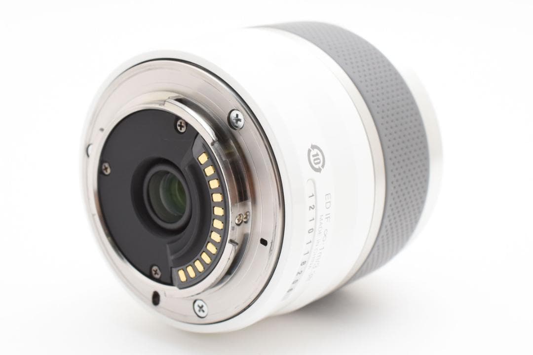 新品級 ニコン 1 30-110mm f3.8-5.6 VR ホワイト M805