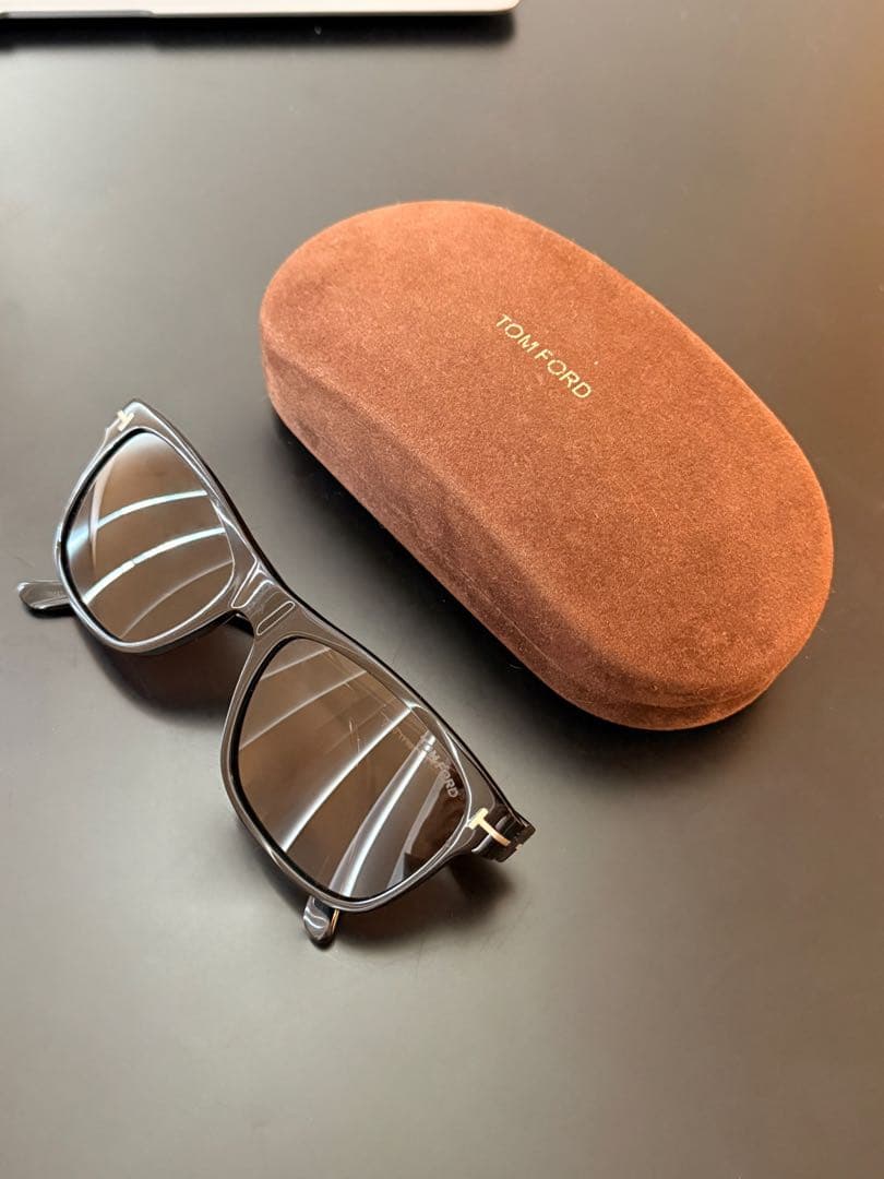 doribaku様 専用】TOM FORD TF698-F 01J - メルカリ