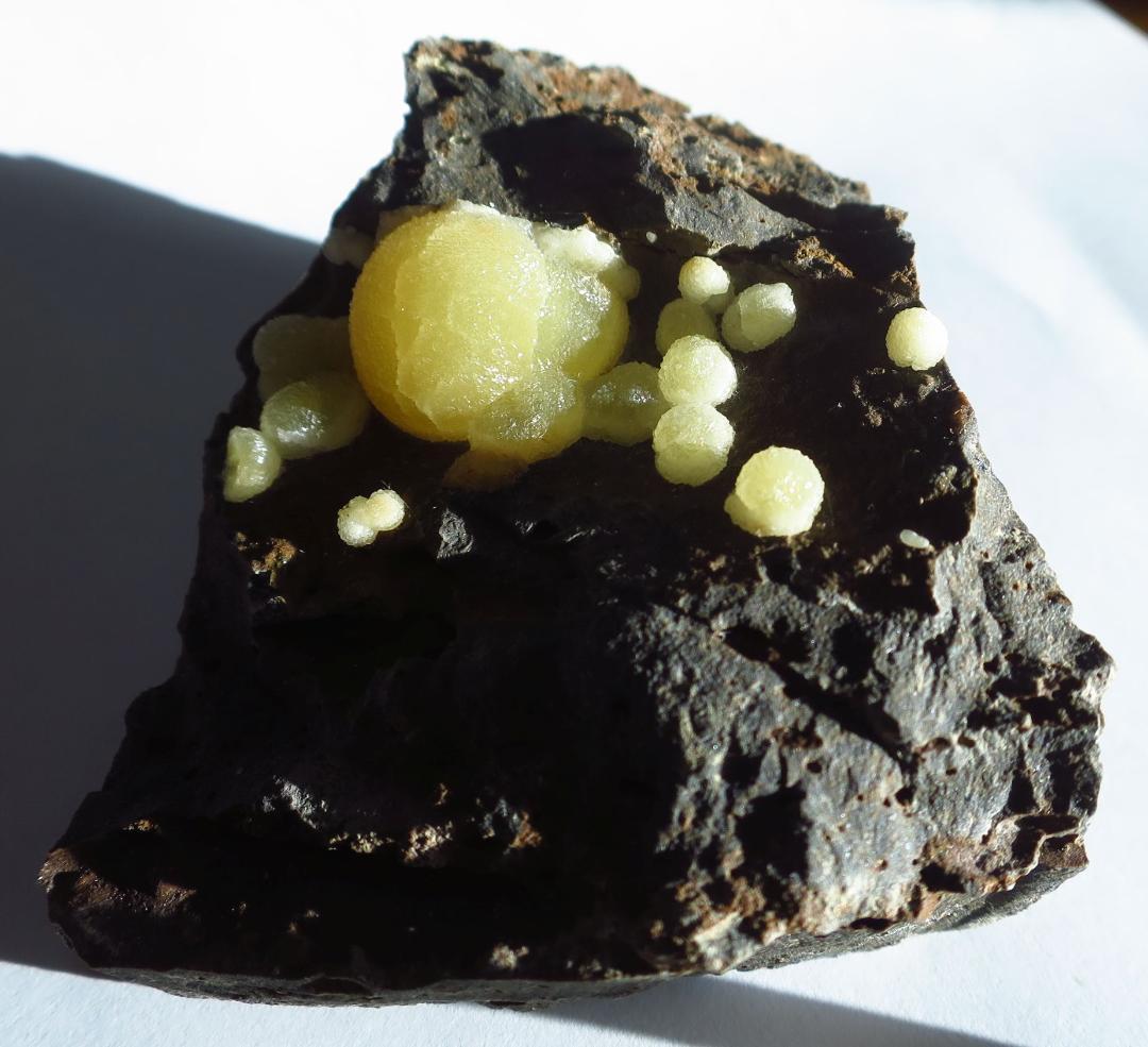 星々みたいな方解石 カルサイトイタリア産 鉱物標本 - メルカリ