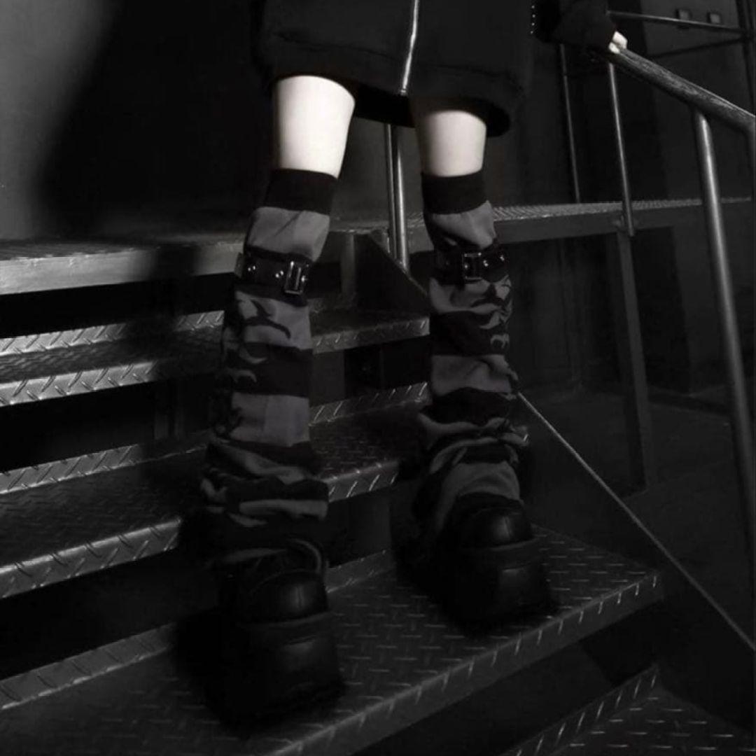 DimMoire BIGロゴ ニーハイウォーマー DimMoire【ディムモアール】十字の誓いニーハイウォーマー/Gray