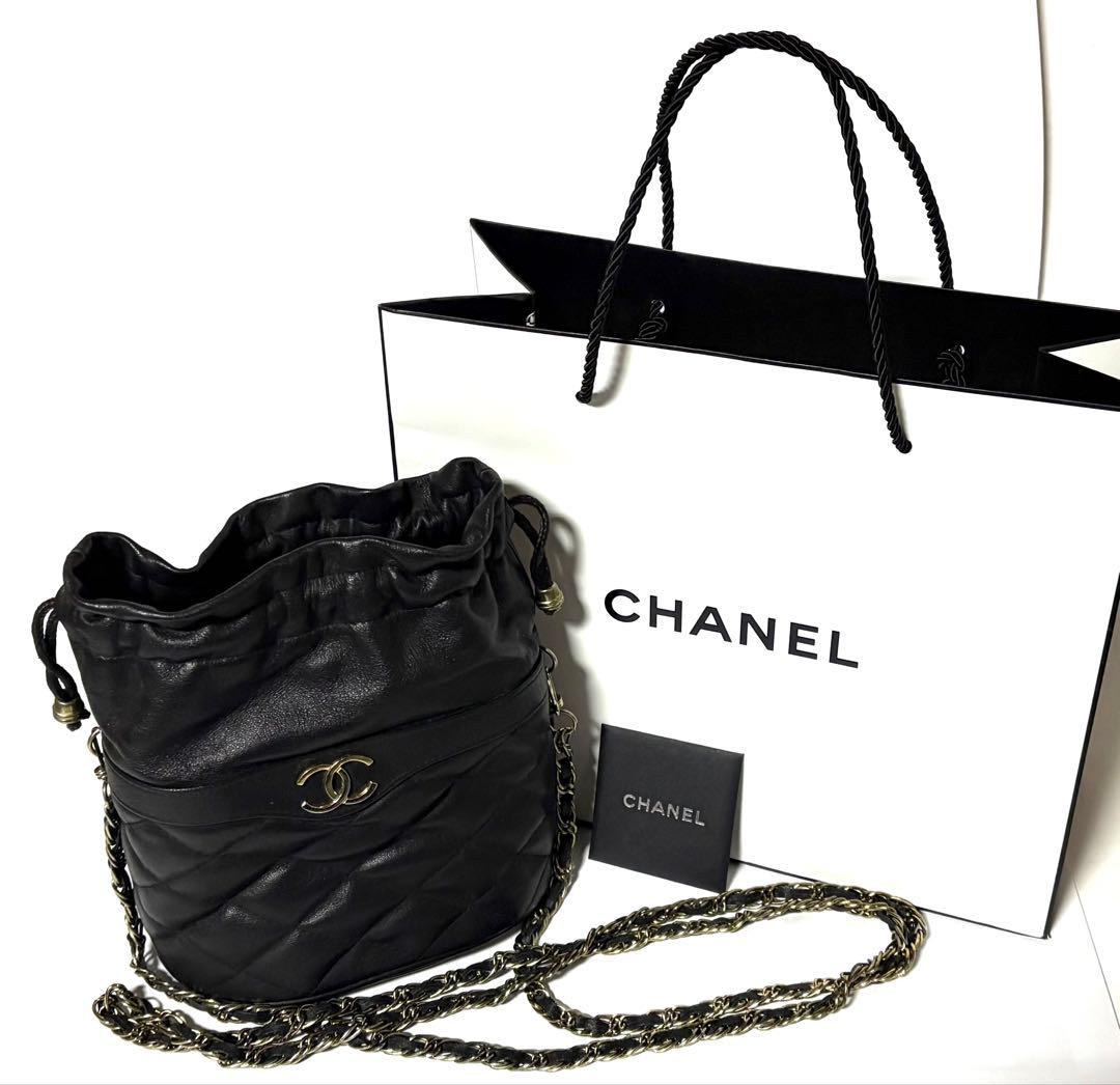 CHANELシャネル☆チェーンショルダー巾着バッグ&ブランドショッパー