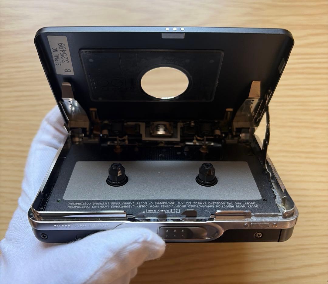 ジャンク品】 ソニーカセットウォークマン WM-EX808 WALKMAN - メルカリ