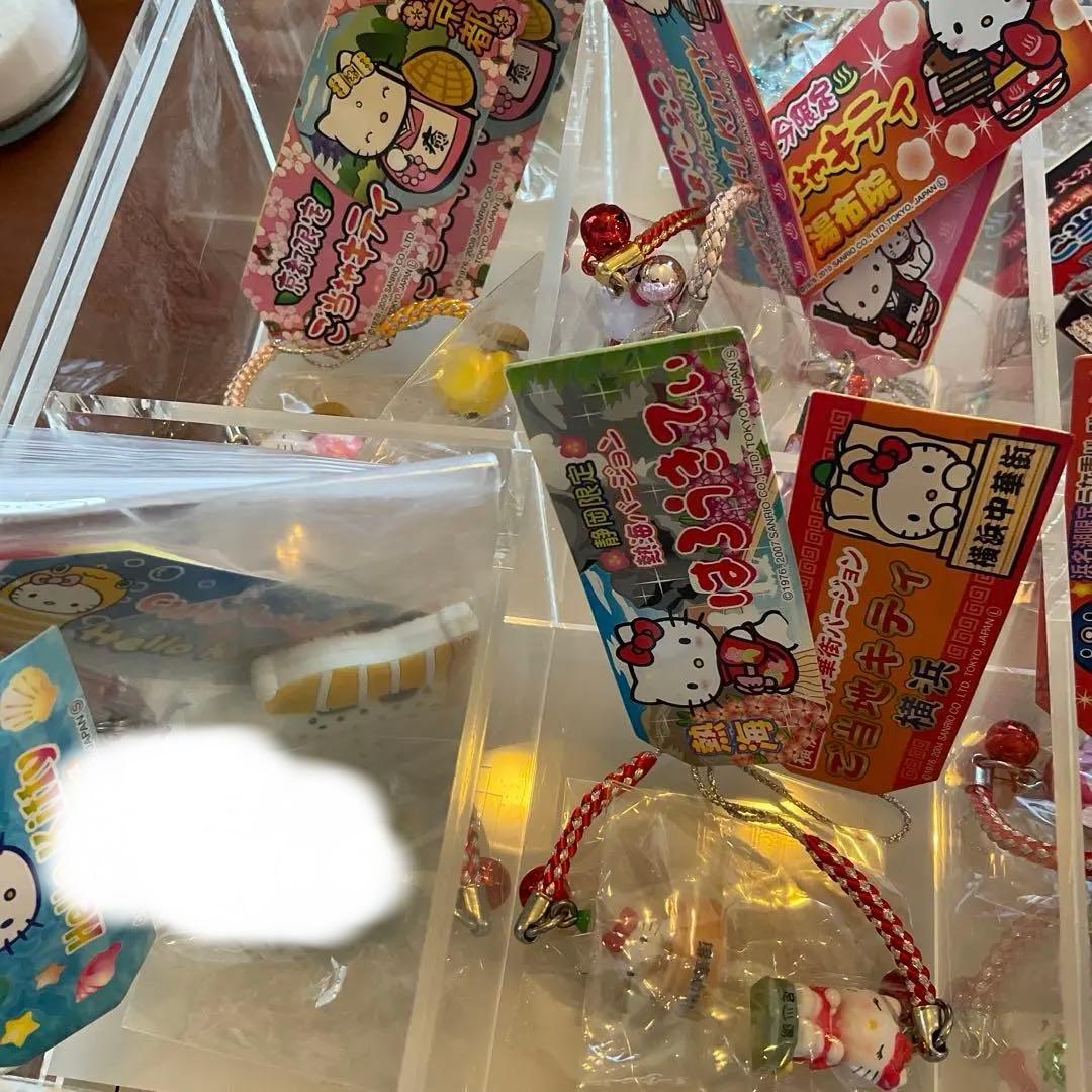 ハローキティ 90個 ご当地 キティ 根付 ストラップ まとめ売り - メルカリ