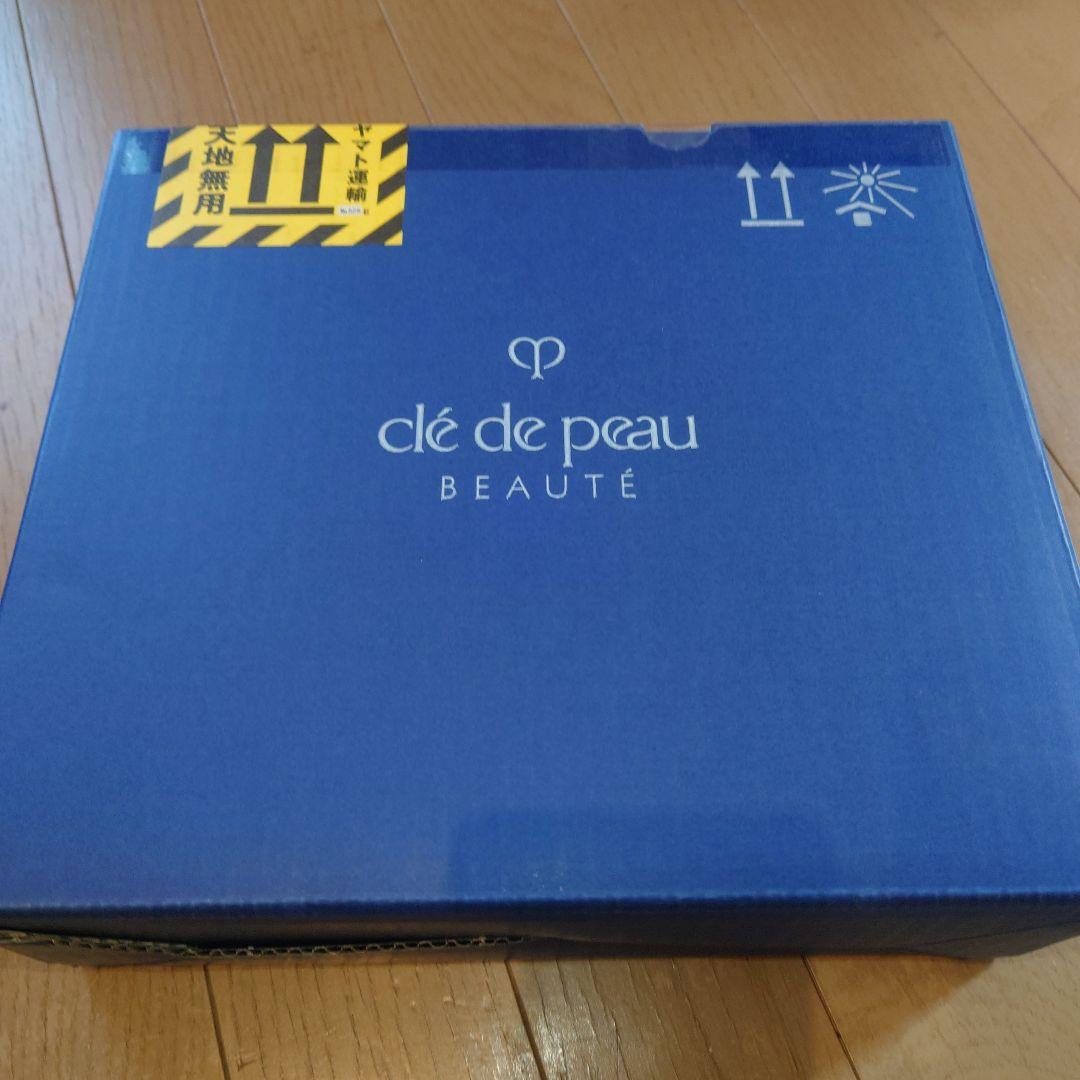 クレ・ド・ポー ボーテ 2024年 ラディアンスギフト BLUE BLACK - メルカリ