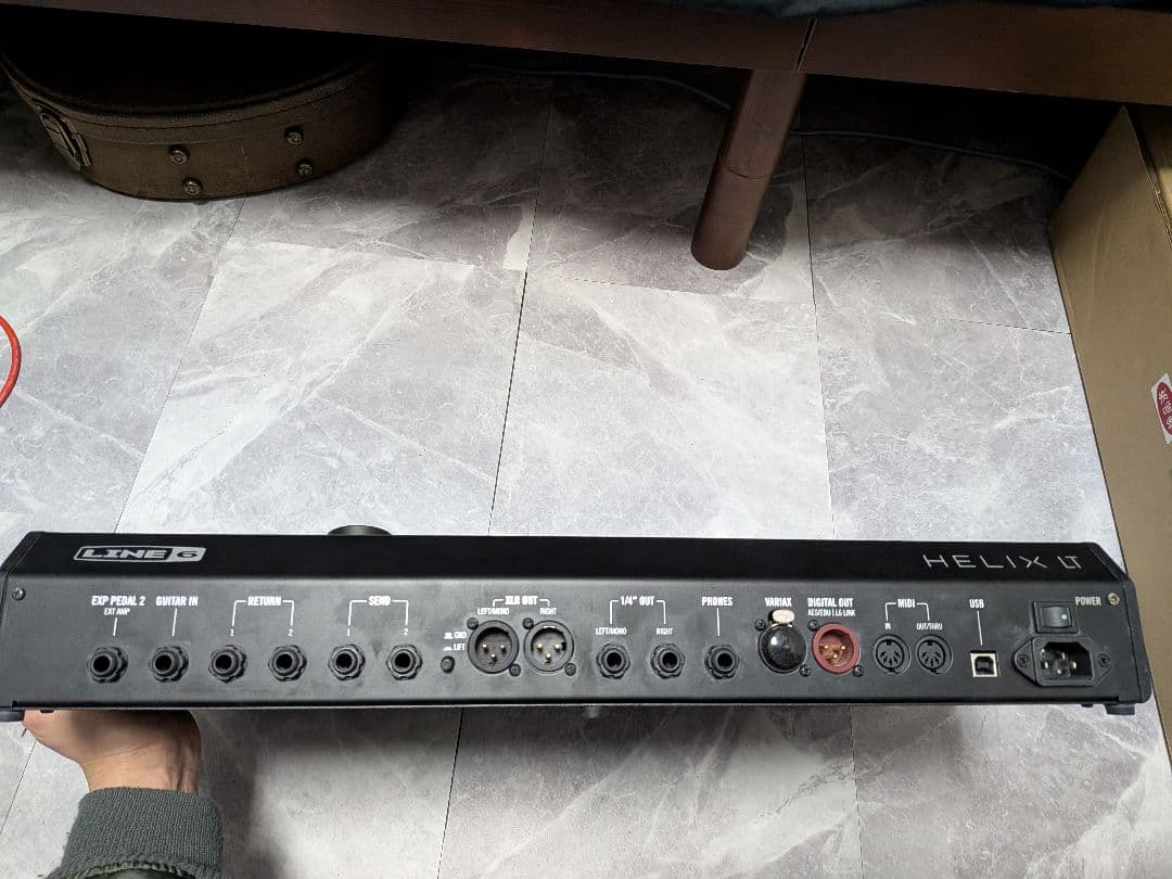 LINE6 HELIX LT - メルカリ