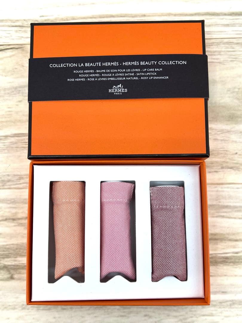 口紅 HERMES BEAUTY COLLECTION Rouge lipstick エルメスの2023年秋冬限定リップは濃密で深みのある黒の色彩が鍵