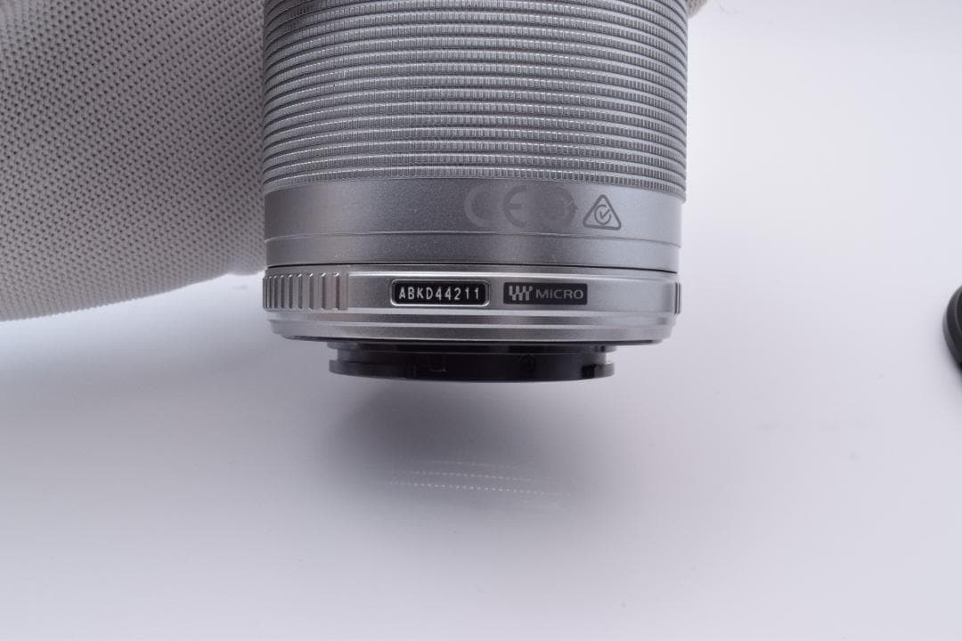 #48c オリンパス 40-150mm F4.0-5.6 R 望遠ズームレンズ