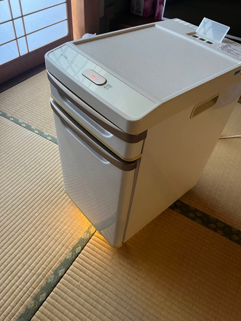 【新品】TWINBIRD ベッドサイド冷蔵庫 HR-D282 ベッドサイド冷蔵庫 – ツインバード公式ストア