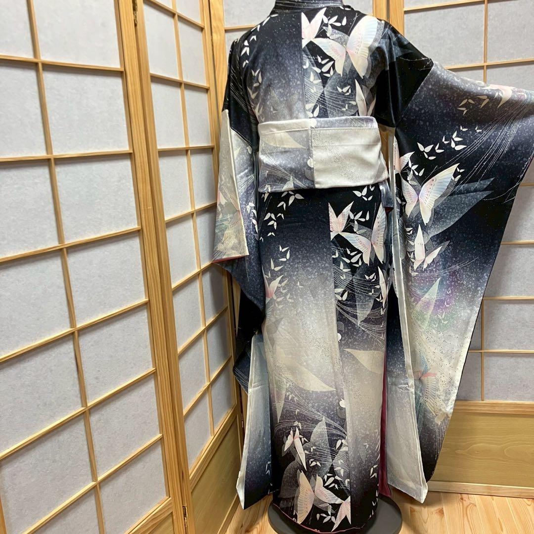 7108］振袖 舞蝶文様 金銀彩 成人式 卒業式 正絹 着物 袷