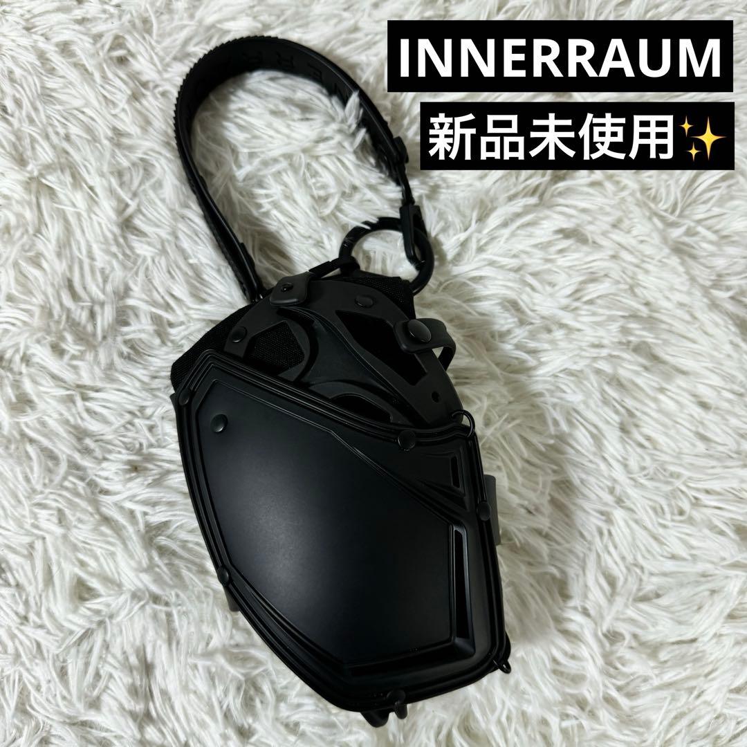 新品未使用✨INNERRAUM panelled phone pouch 完売品 新品未使用✨INNERRAUM panelled phone pouch 完売品 - メルカリ