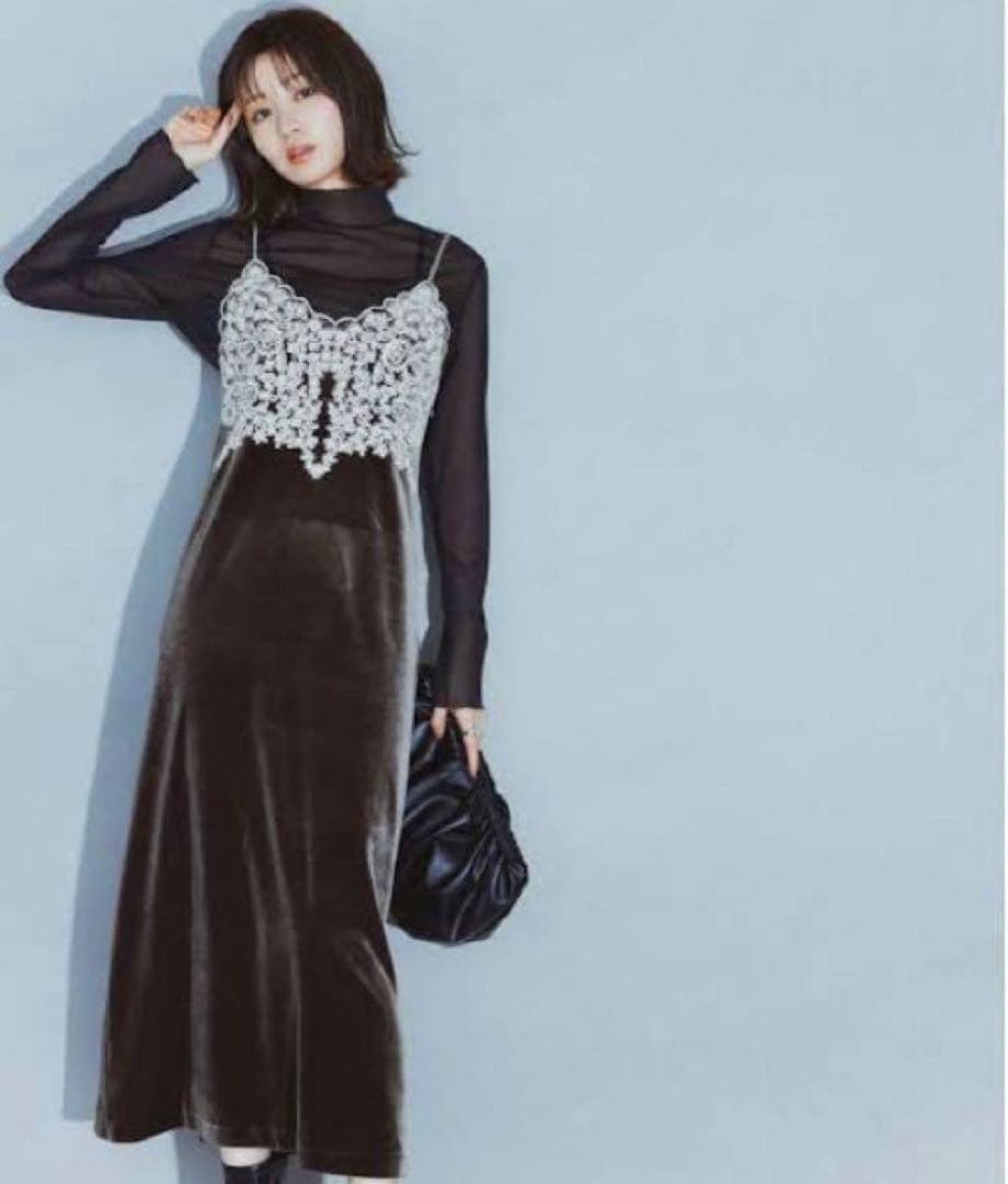 期間限定価格】ココディール COCODEAL 刺繍ベロアキャミワンピース