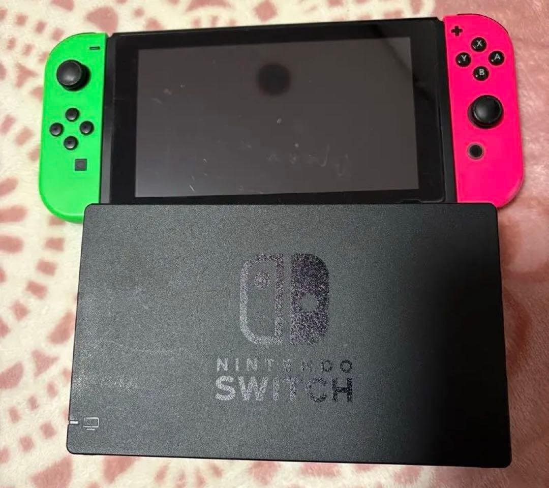 公*o様 Nintendo Switch 任天堂　ニンテンドースイッチ　本体 Nintendo OLED Model Switch with White Joy-Con, 7-inch OLED Screen