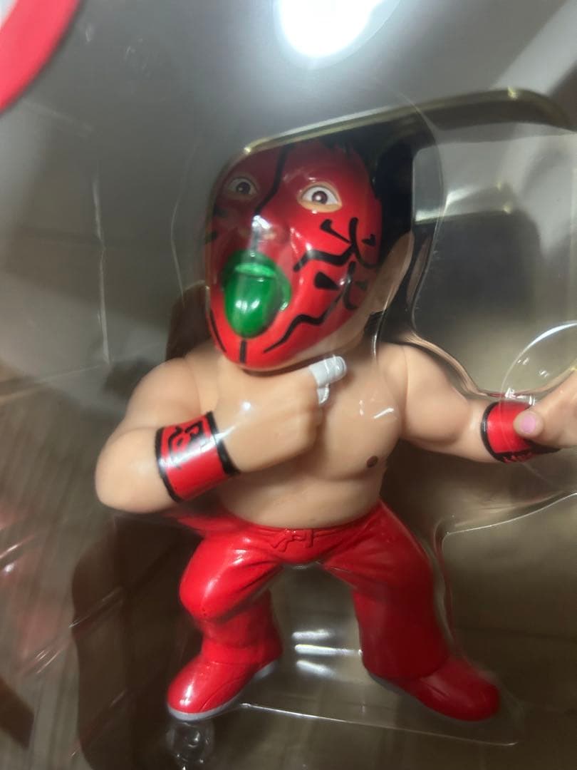 16dソフビコレクション☆グレート・ムタ 初期 赤ペイント 武藤敬司