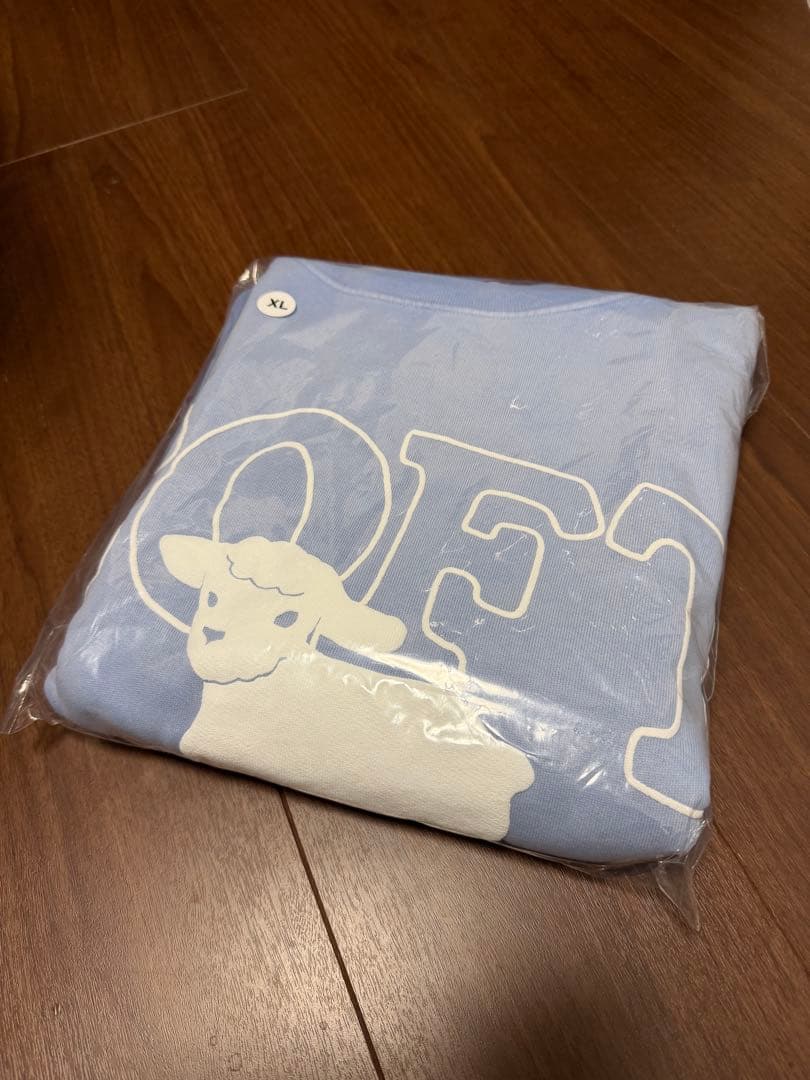 LANY レイニー 本人着用soft アルバムロゴ トレーナー 公式 新品未開封 LANY レイニー 本人着用soft アルバムロゴ トレーナー 公式 新品未開封