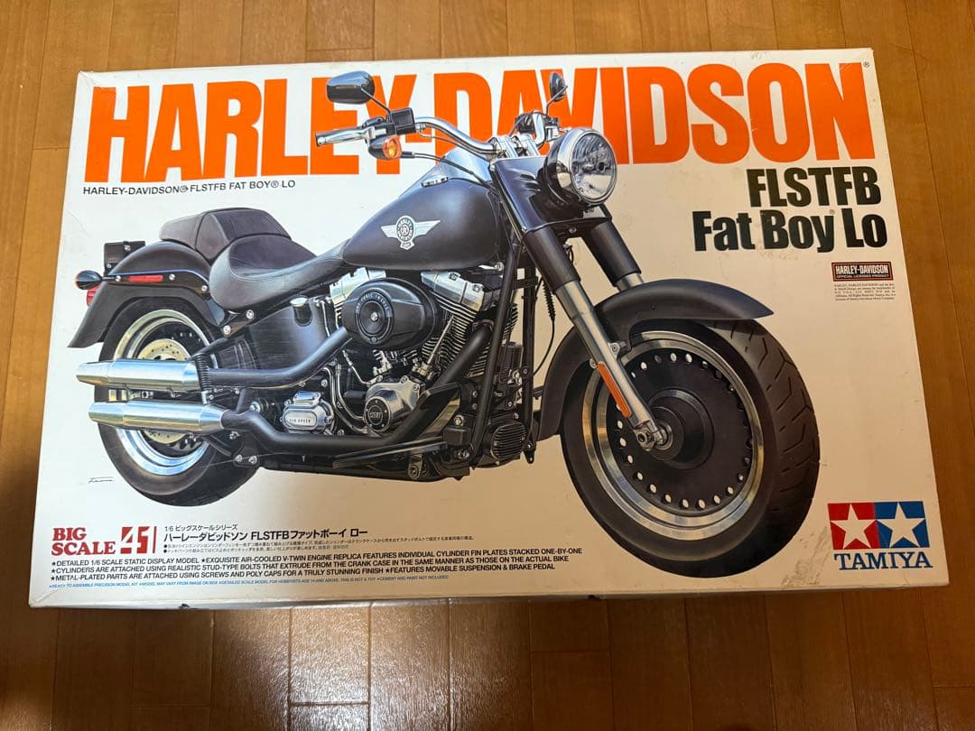 TAMIYA 1/6 ハーレーダビッドソン FLSTFB ファットボーイ Harley-Davidson FLSTFB Fat Boy Lo (タミヤ 1/6) – 趣味の部屋