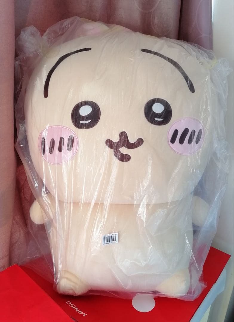 ちいかわ うさぎ 超BIG ぬいぐるみ 520元 miniso - メルカリ